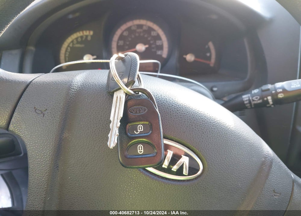 2010 KIA SPORTAGE LX VIN: KNDKG3A4XA7704562