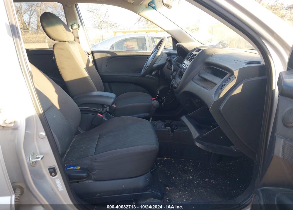 2010 KIA SPORTAGE LX VIN: KNDKG3A4XA7704562