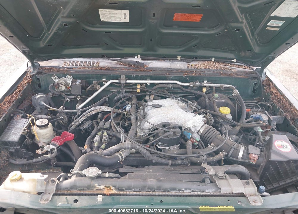 2000 NISSAN XTERRA SE/XE VIN: 5N1ED28Y9YC544020