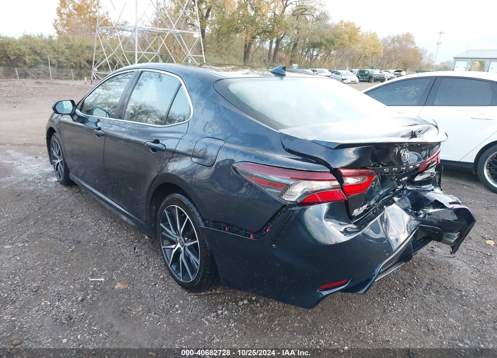 2021 TOYOTA CAMRY SE VIN: 4T1G11AK5MU462811
