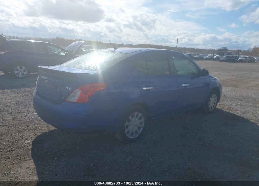 2014 NISSAN VERSA VIN: 3N1CN7AP8EL860373