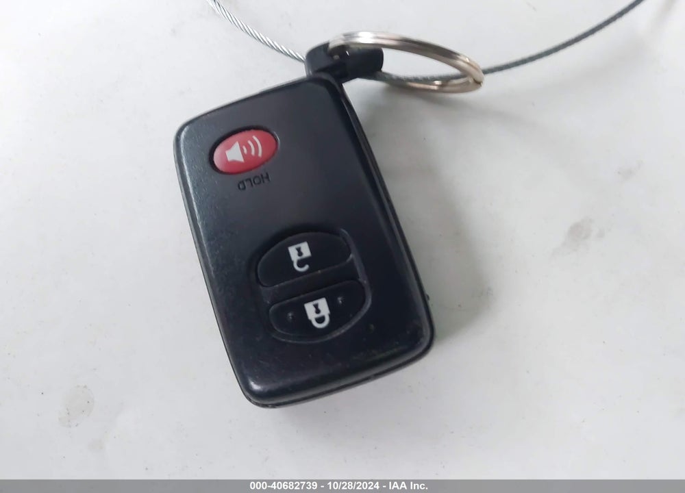 2011 TOYOTA PRIUS TWO VIN: JTDKN3DU3B1342533