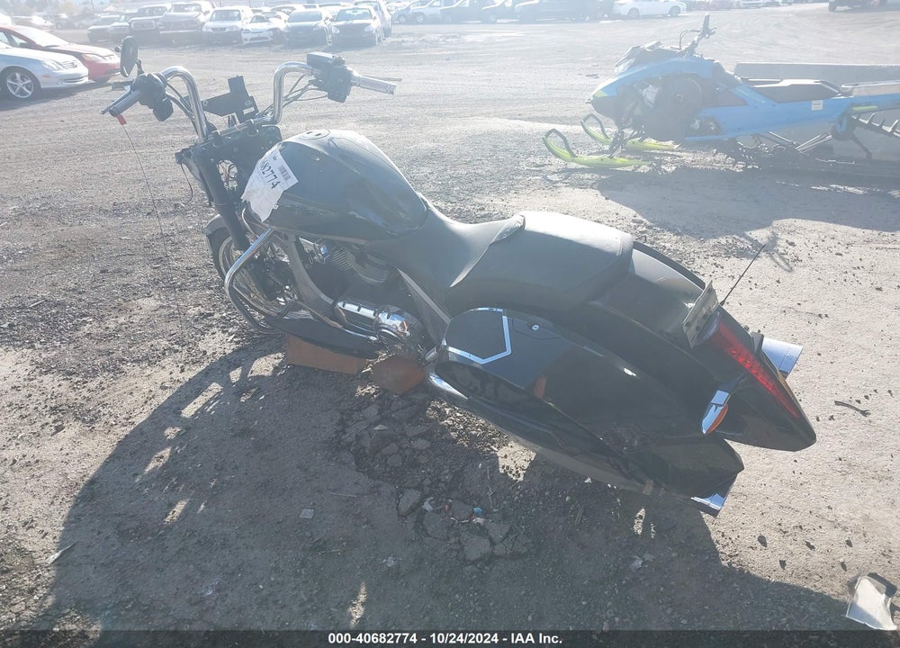 2016 VICTORY MOTORCYCLES MAGNUM VIN: 5VPYW36N2G3055517