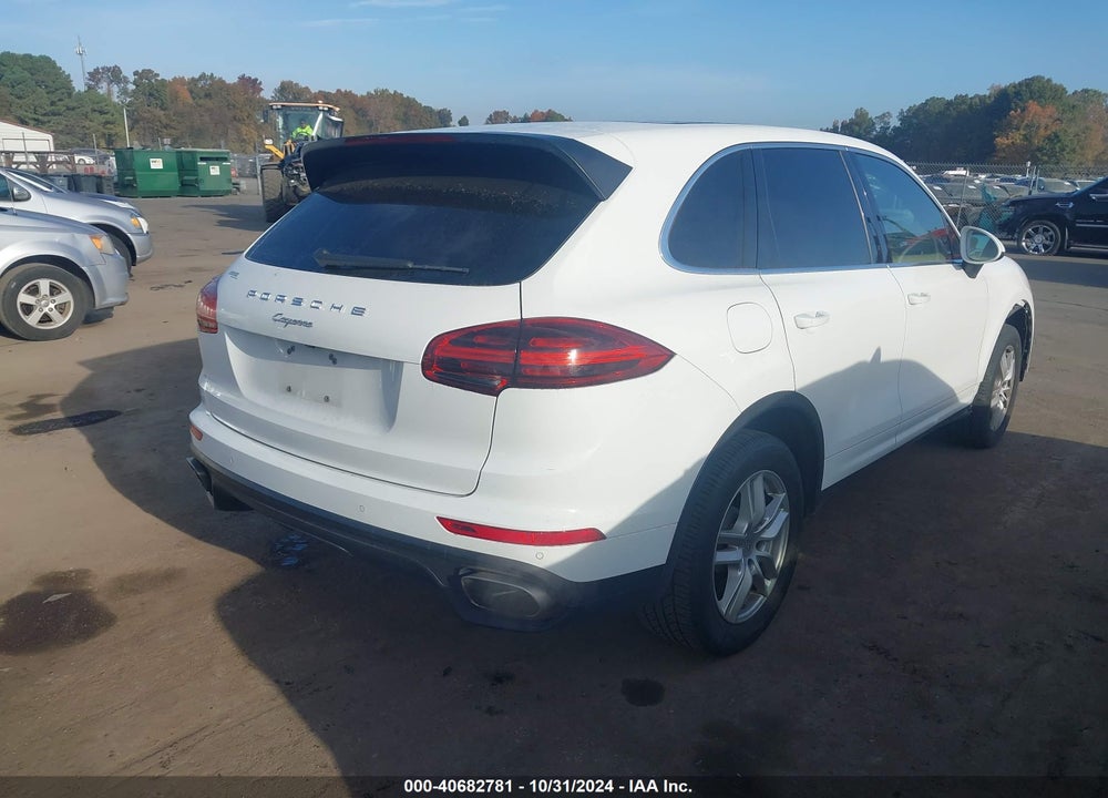 2016 PORSCHE CAYENNE VIN: WP1AA2A24GLA10048