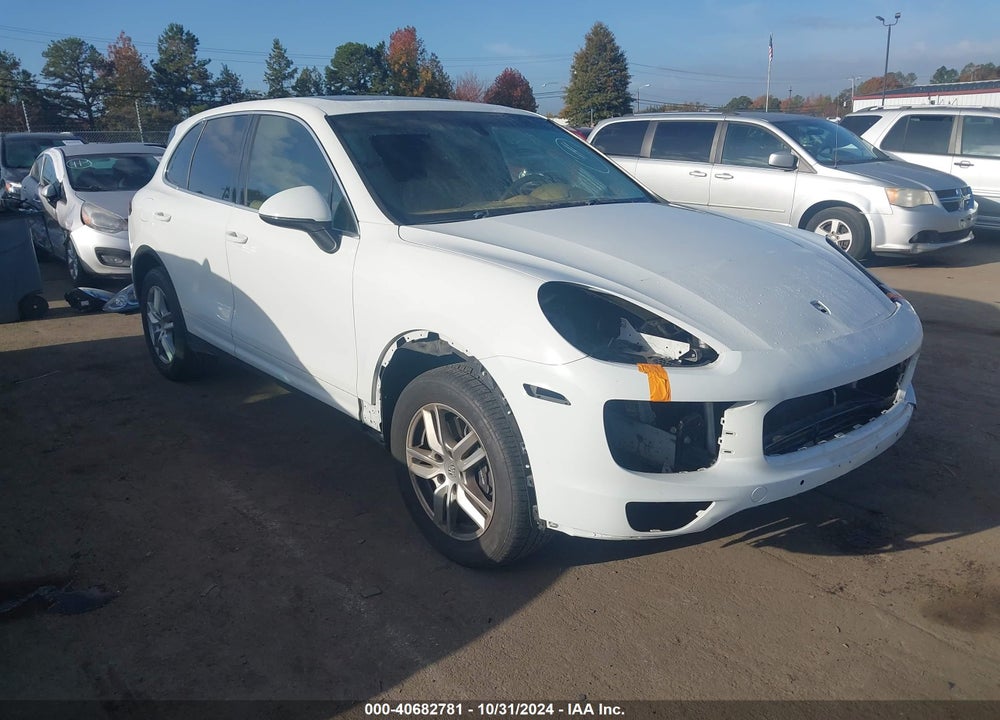 2016 PORSCHE CAYENNE VIN: WP1AA2A24GLA10048