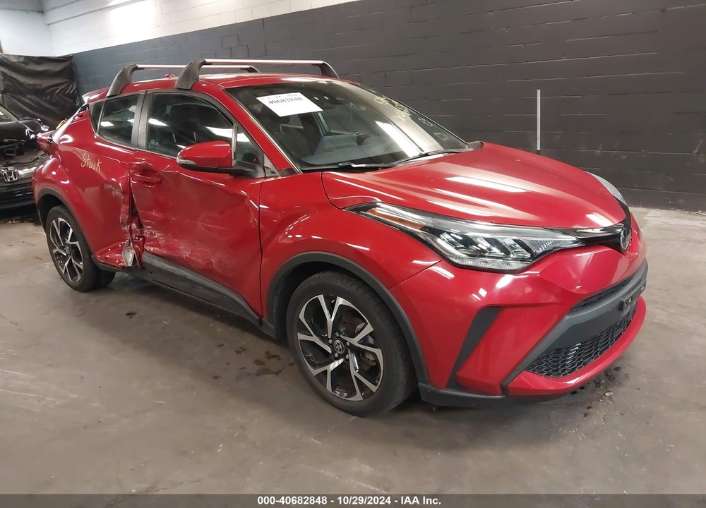 2022 TOYOTA C-HR XLE VIN: NMTKHMBX0NR142791