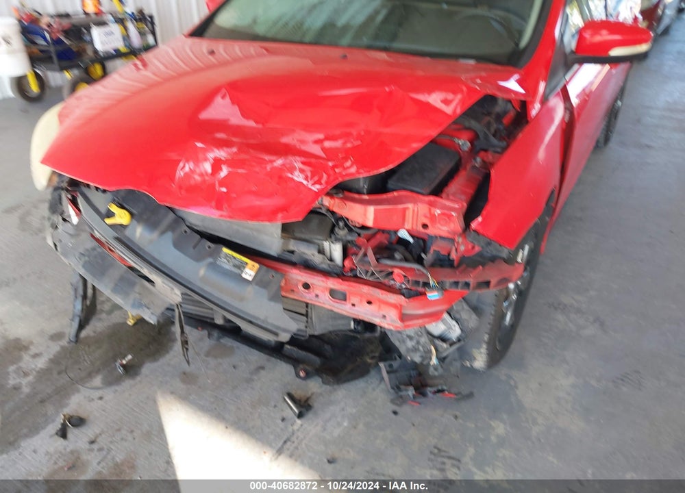2013 FORD FOCUS SE VIN: 1FADP3F26DL336558