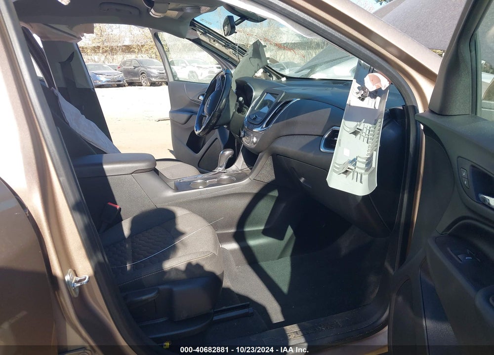 2019 CHEVROLET EQUINOX LT VIN: 2GNAXLEX3K6281204