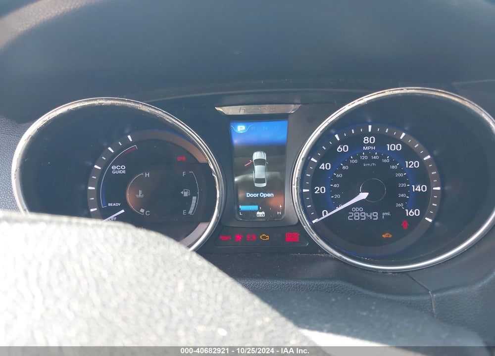 2011 HYUNDAI SONATA HYBRID VIN: KMHEC4A45BA005970