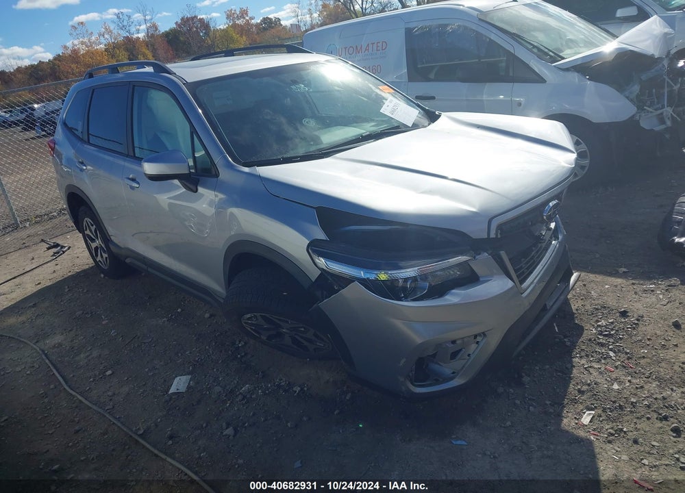 2019 SUBARU FORESTER PREMIUM VIN: JF2SKAEC9KH467404