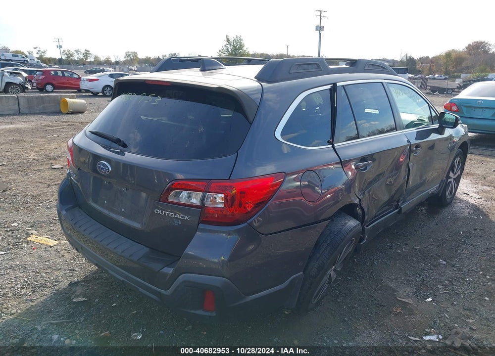 2019 SUBARU OUTBACK 2.5I LIMITED VIN: 4S4BSANC2K3384775