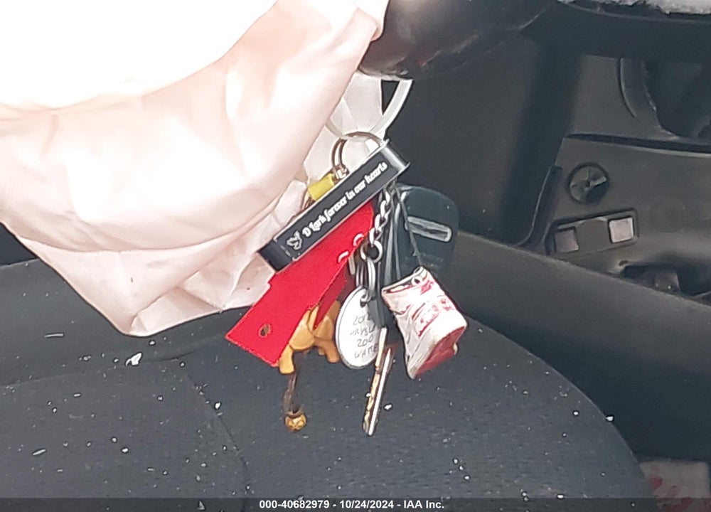 2012 CHRYSLER 200 VIN: 1C3CCBBB3CN188152