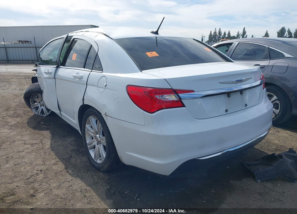 2012 CHRYSLER 200 VIN: 1C3CCBBB3CN188152