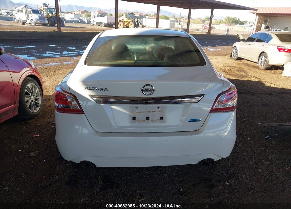 2013 NISSAN ALTIMA VIN: 1N4AL3AP9DN493927