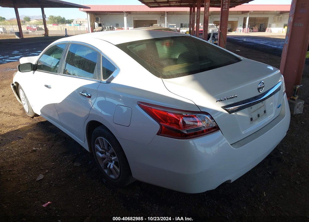 2013 NISSAN ALTIMA VIN: 1N4AL3AP9DN493927