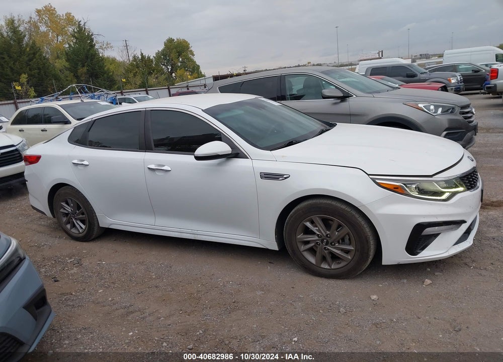 2020 KIA OPTIMA VIN: 5XXGT4L35LG380359
