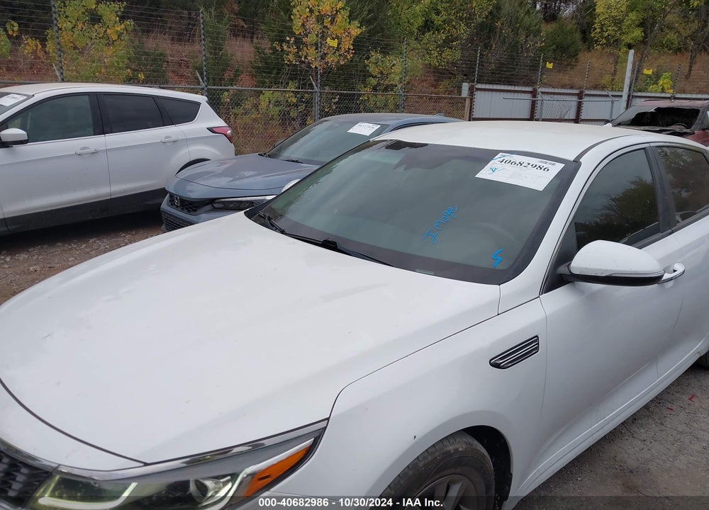 2020 KIA OPTIMA VIN: 5XXGT4L35LG380359