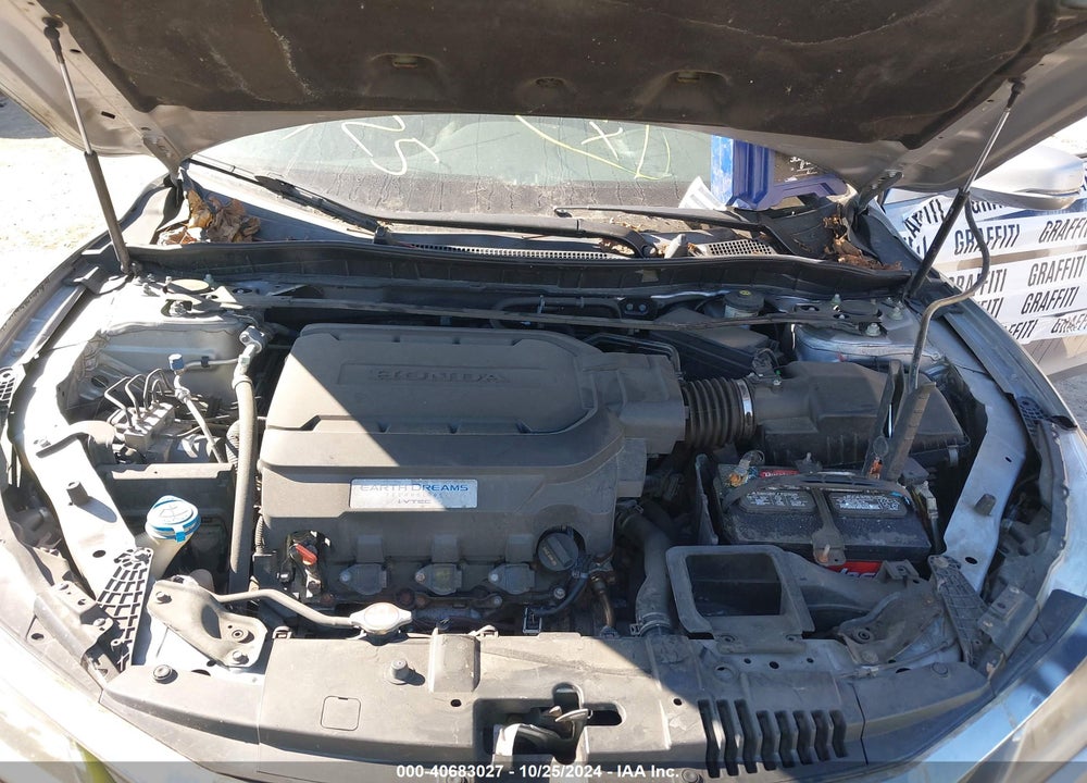 2017 HONDA ACCORD TOURING V6 VIN: 1HGCR3F99HA003075