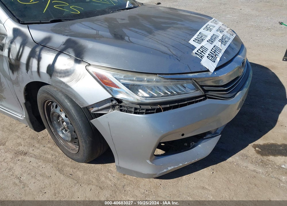 2017 HONDA ACCORD TOURING V6 VIN: 1HGCR3F99HA003075