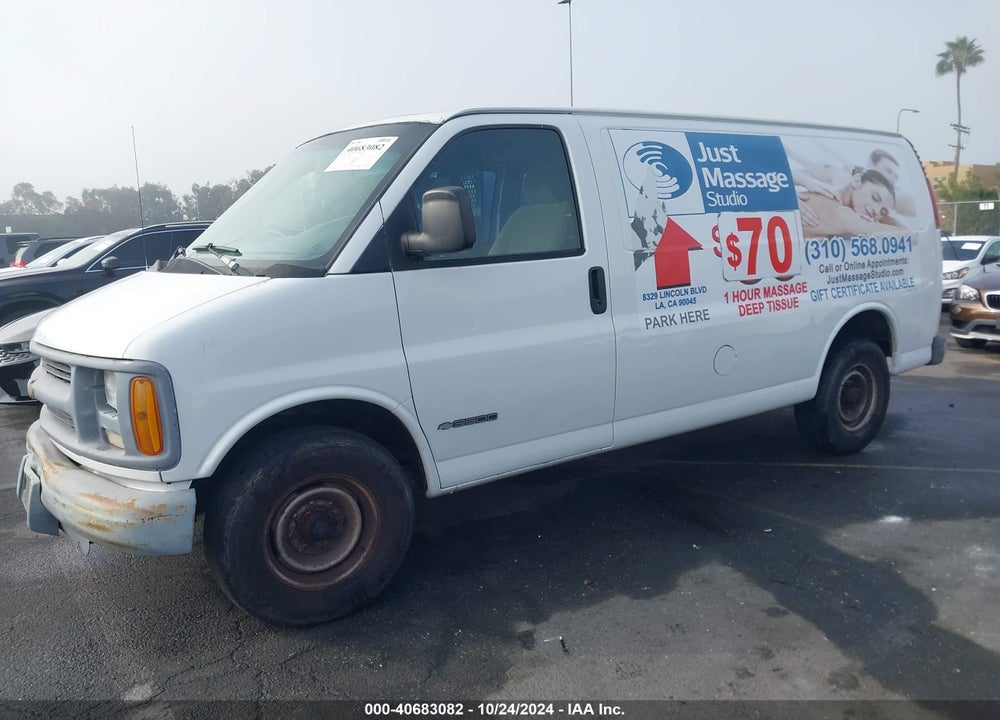2000 CHEVROLET EXPRESS VIN: 1GCHG35R7Y1220894