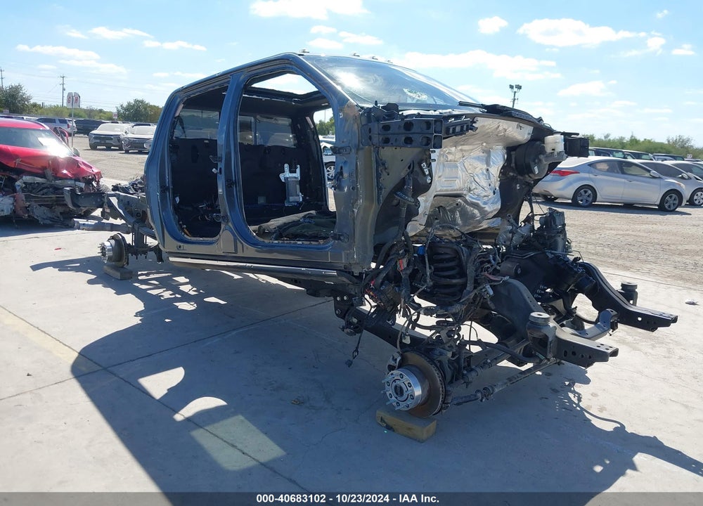 2022 FORD F-250 PLATINUM VIN: 1FT7W2BT0NEG25010
