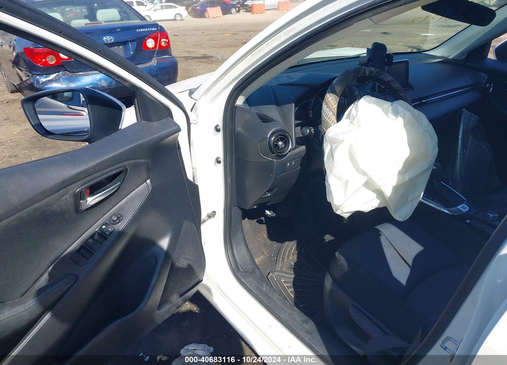 2017 TOYOTA YARIS IA VIN: 3MYDLBYV3HY164592