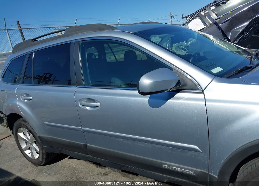 2013 SUBARU OUTBACK 2.5I LIMITED VIN: 4S4BRBKCXD3222692