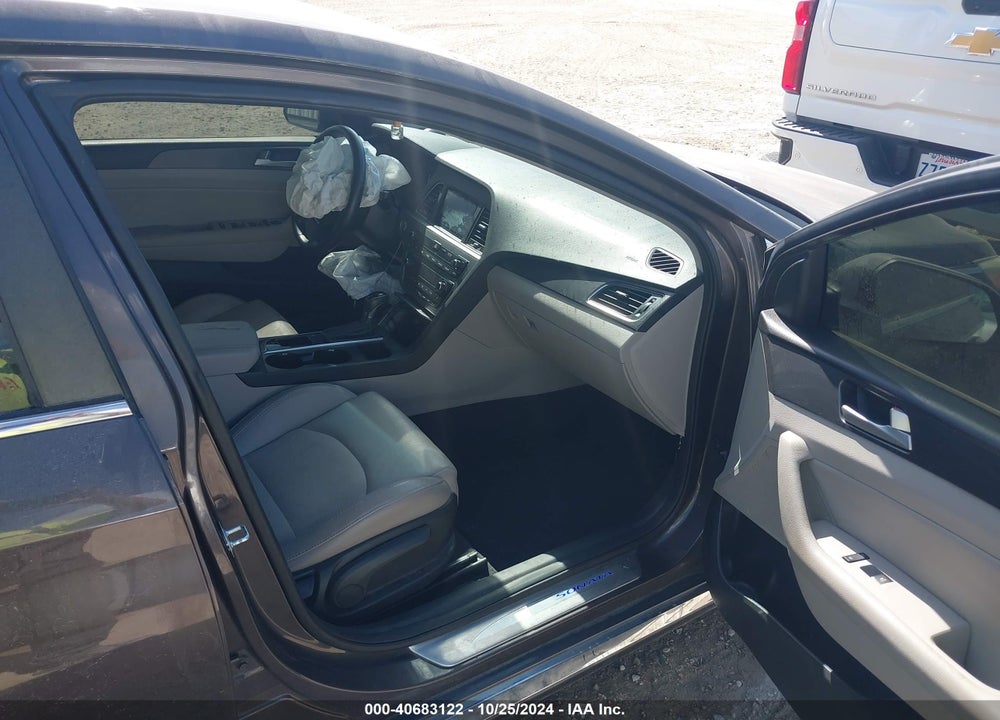 2016 HYUNDAI SONATA SPORT VIN: 5NPE34AF9GH329512