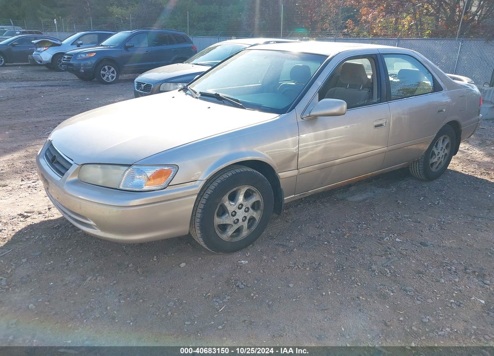 2001 TOYOTA CAMRY LE V6 VIN: 4T1BF22K21U958919
