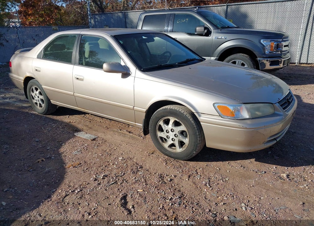 2001 TOYOTA CAMRY LE V6 VIN: 4T1BF22K21U958919