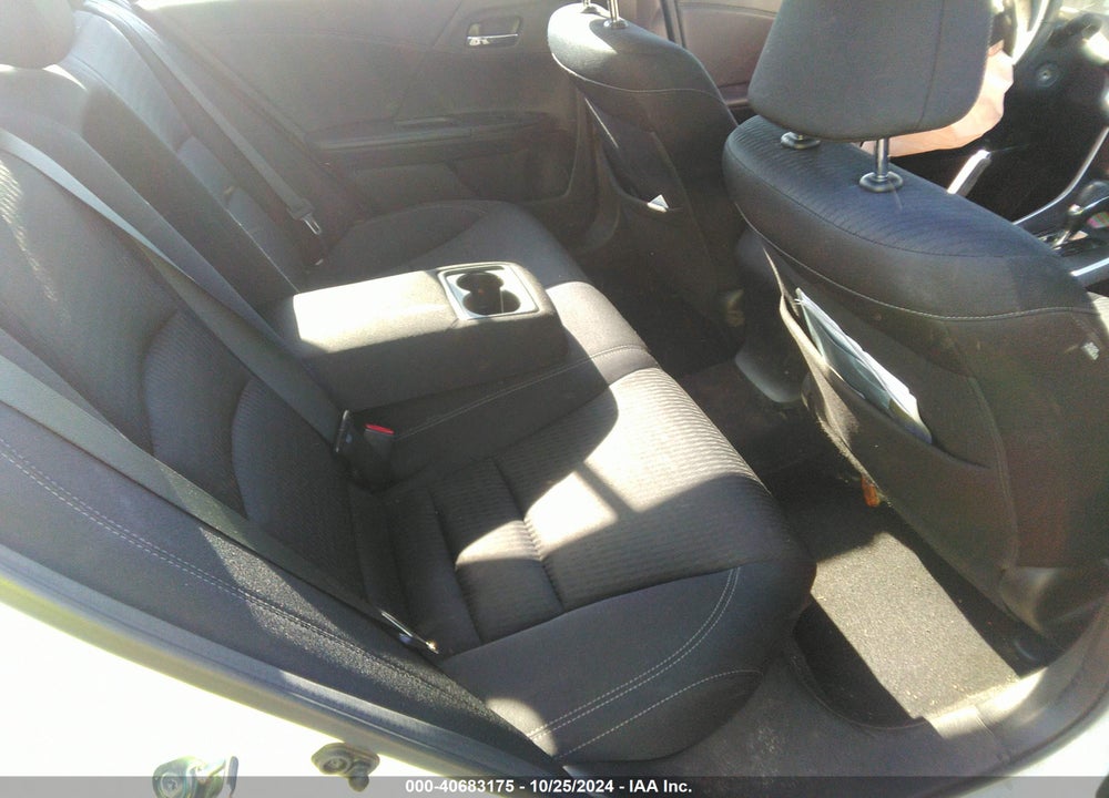 2015 HONDA ACCORD SPORT VIN: 1HGCR2F52FA129007