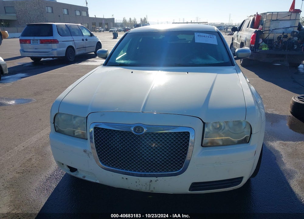 2005 CHRYSLER 300 VIN: 2C3JA43R35H559682