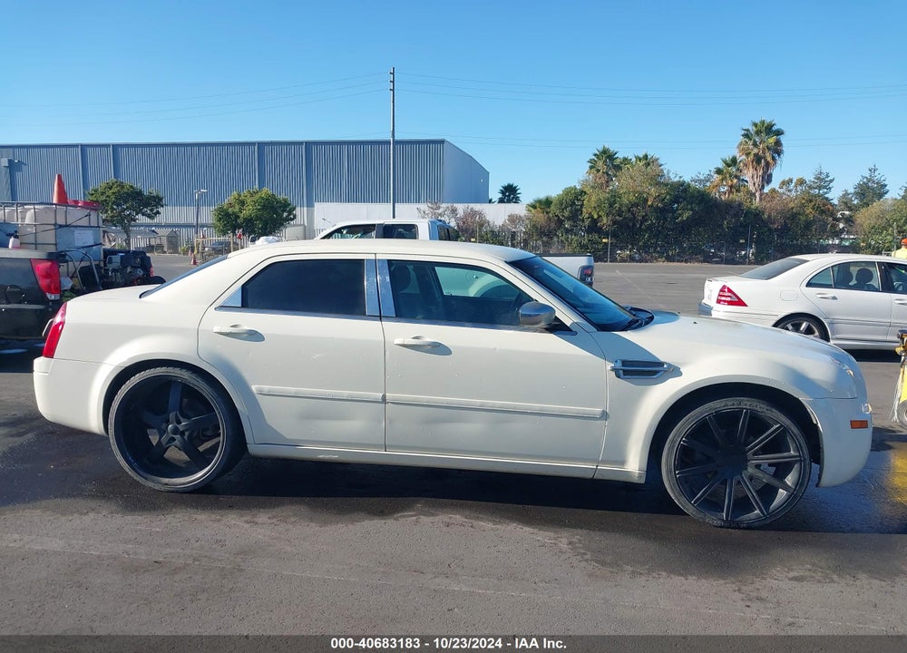 2005 CHRYSLER 300 VIN: 2C3JA43R35H559682