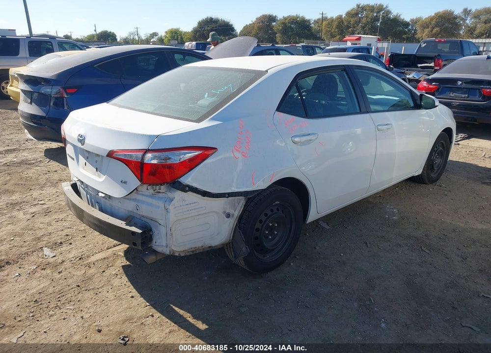 2015 TOYOTA COROLLA LE VIN: 5YFBURHE1FP356862