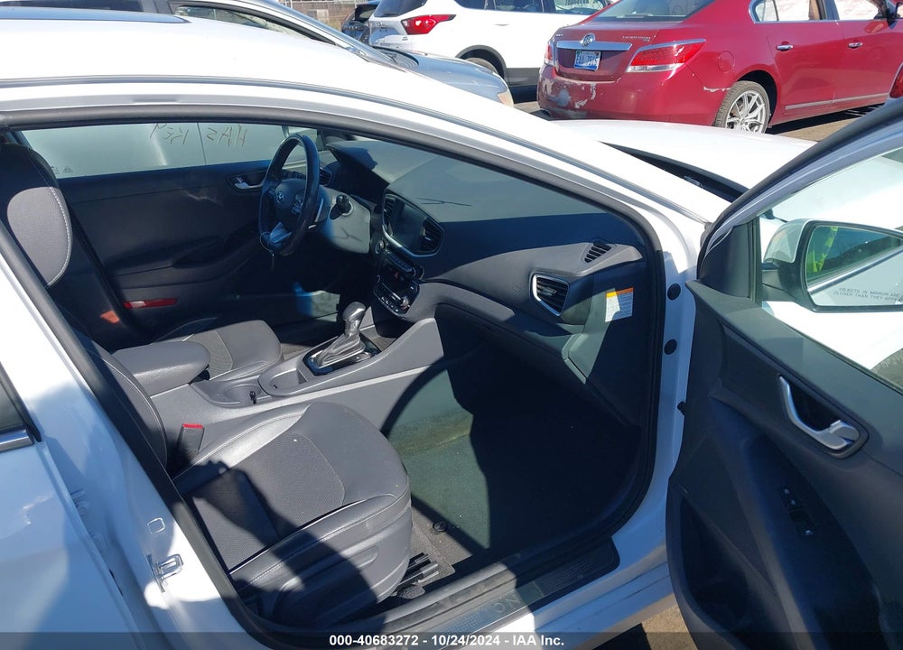 2018 HYUNDAI IONIQ HYBRID LIMITED VIN: KMHC05LCXJU064990