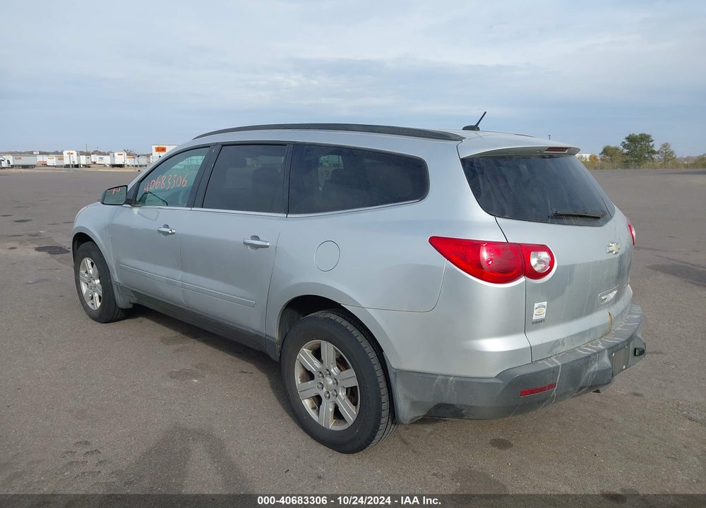 2010 CHEVROLET TRAVERSE LT VIN: 1GNLVGED5AS125494