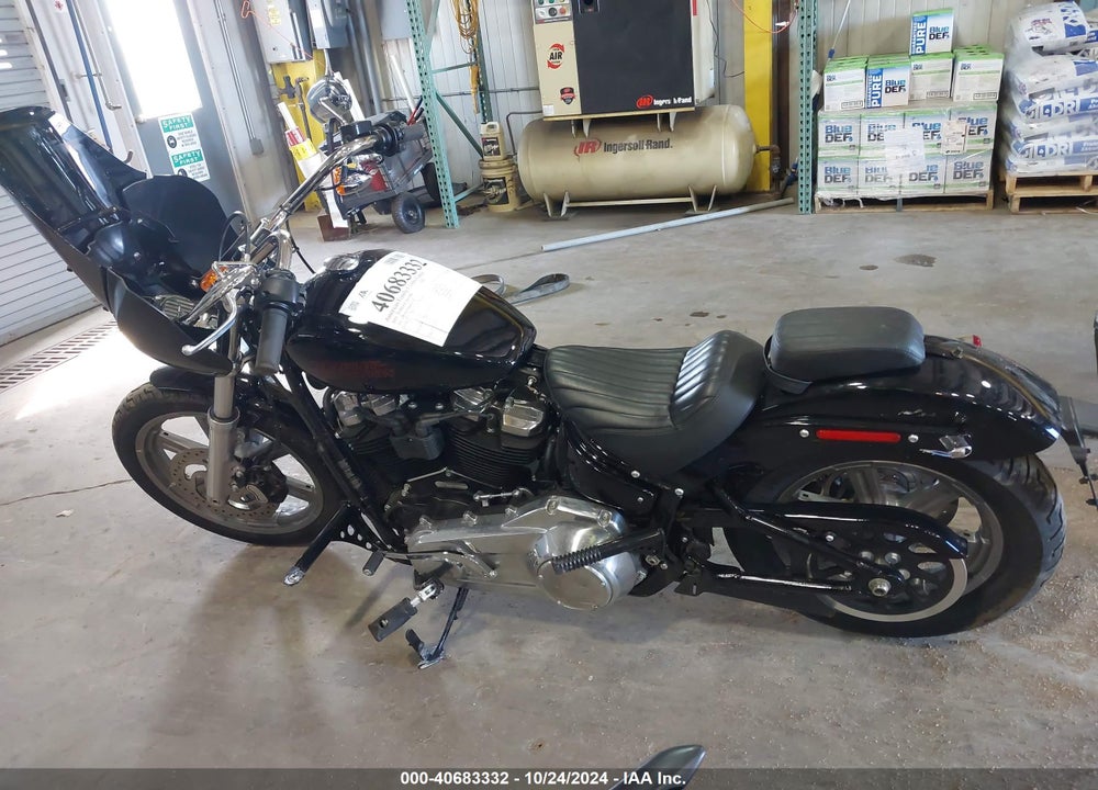 2024 HARLEY-DAVIDSON FXST VIN: 1HD1BVJ13RB023078