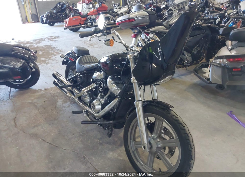 2024 HARLEY-DAVIDSON FXST VIN: 1HD1BVJ13RB023078