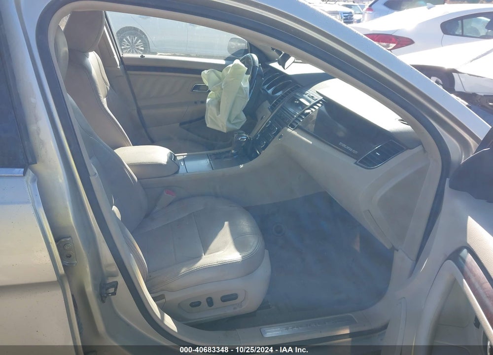 2011 FORD TAURUS VIN: 1FAHP2FW5BG128367