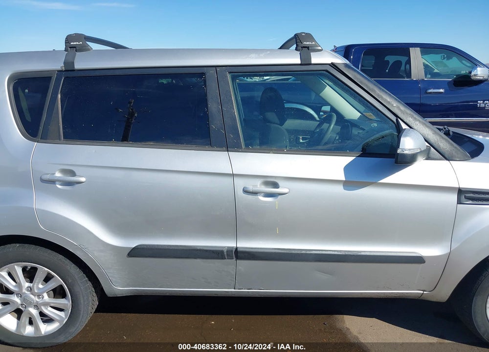 2012 KIA SOUL VIN: KNDJT2A61C7470785