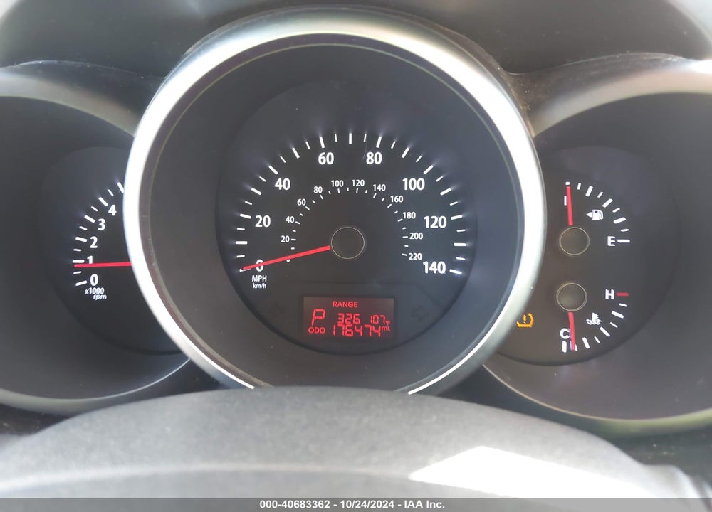 2012 KIA SOUL VIN: KNDJT2A61C7470785