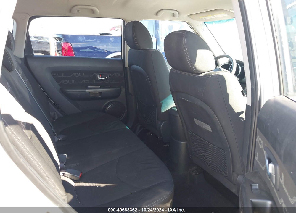 2012 KIA SOUL VIN: KNDJT2A61C7470785