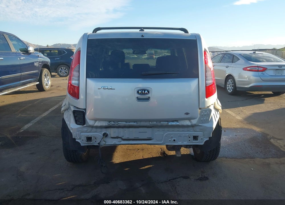 2012 KIA SOUL VIN: KNDJT2A61C7470785