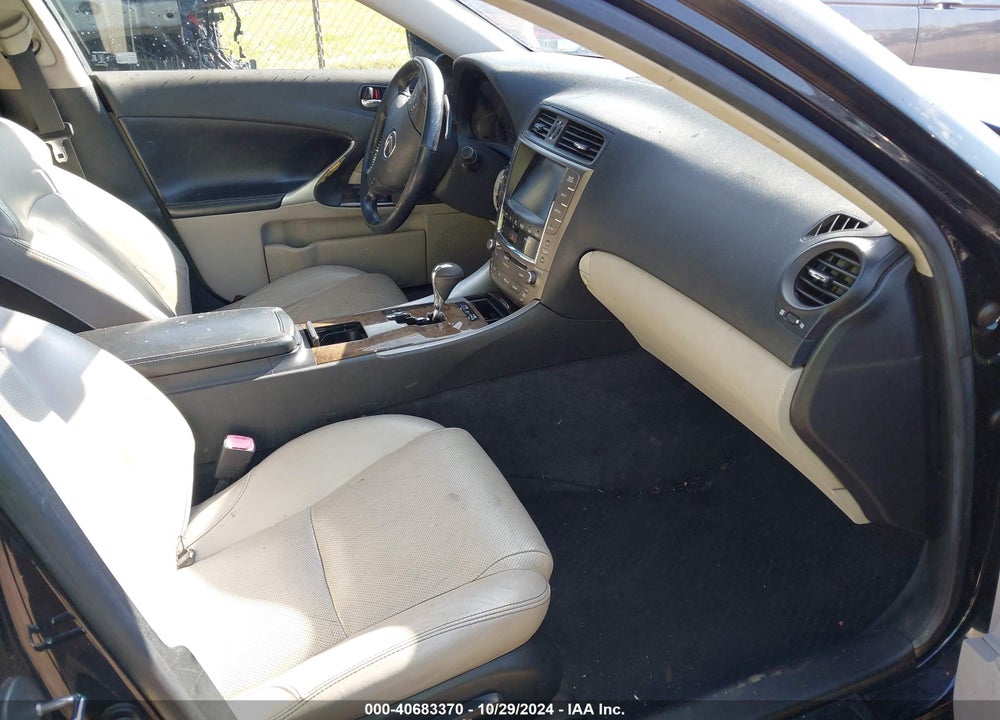 2009 LEXUS IS 250 VIN: JTHCK262695029416