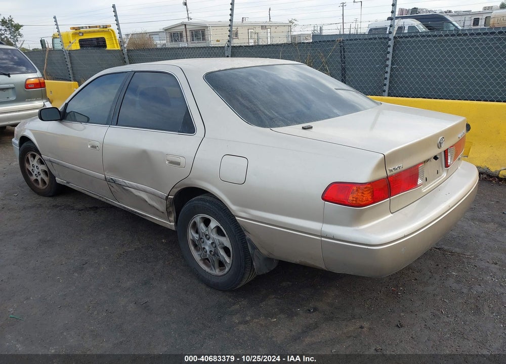 2000 TOYOTA CAMRY LE V6 VIN: JT2BF28KXY0260175