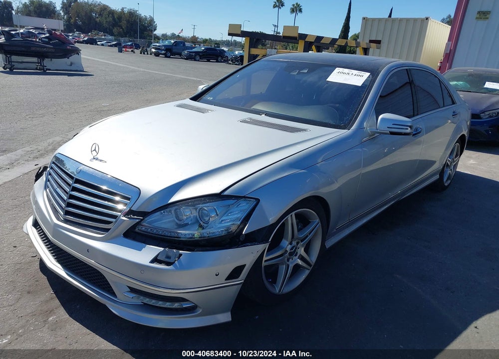 2011 MERCEDES-BENZ S 550 4MATIC VIN: WDDNG8GB2BA397608