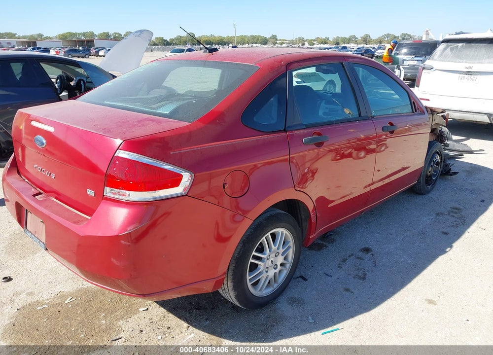 2011 FORD FOCUS SE VIN: 1FAHP3FNXBW165143