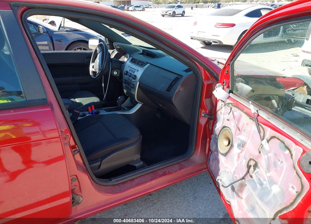 2011 FORD FOCUS SE VIN: 1FAHP3FNXBW165143