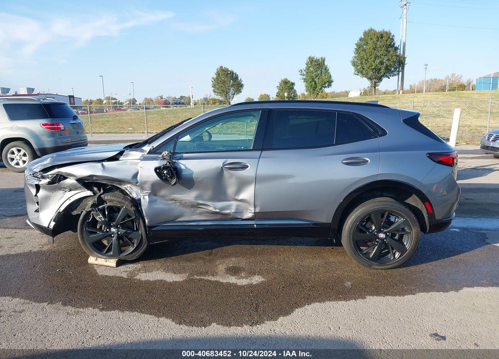 2022 BUICK ENVISION FWD ESSENCE VIN: LRBFZNR40ND109334