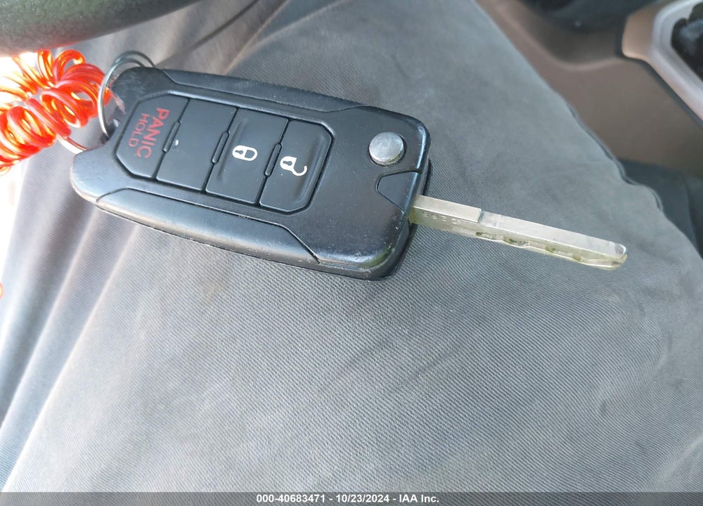 2015 JEEP RENEGADE SPORT VIN: ZACCJBATXFPB43085